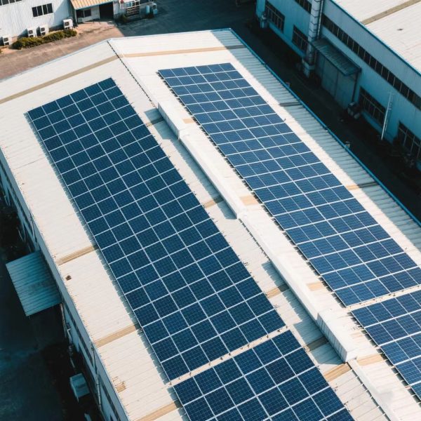 Industrial and commercial plant roof photovoltaic panel application